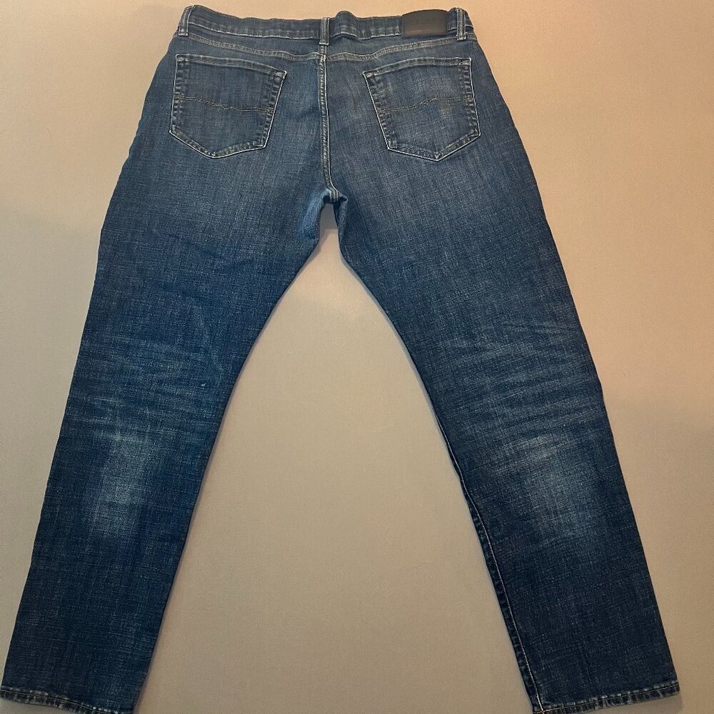 Lucky Brand 121 Slim Straight Jeans - 38/32 - Picture 2 of 5